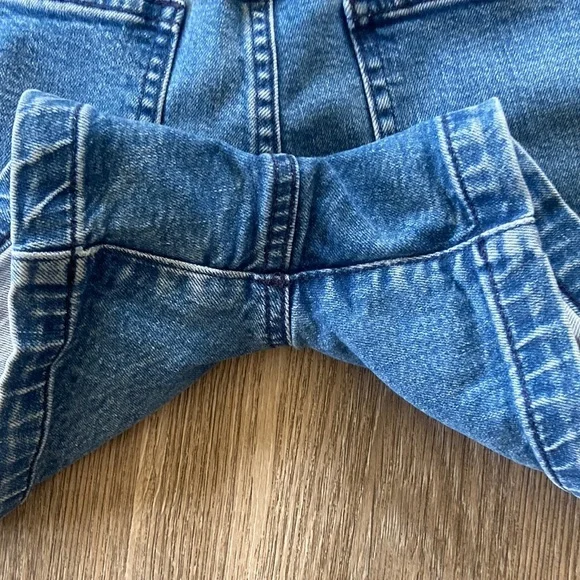 Madewell High Rise Jean Shorts Patch Pocket Edition - Picture 4 of 9